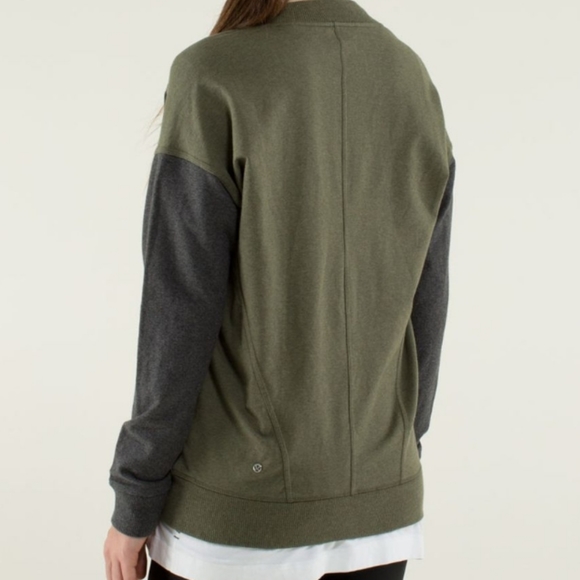 Lululemon Mula Bundle Wrap - Picture 5 of 11